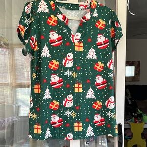 Festive Green Christmas Print Women's Top NWOT
